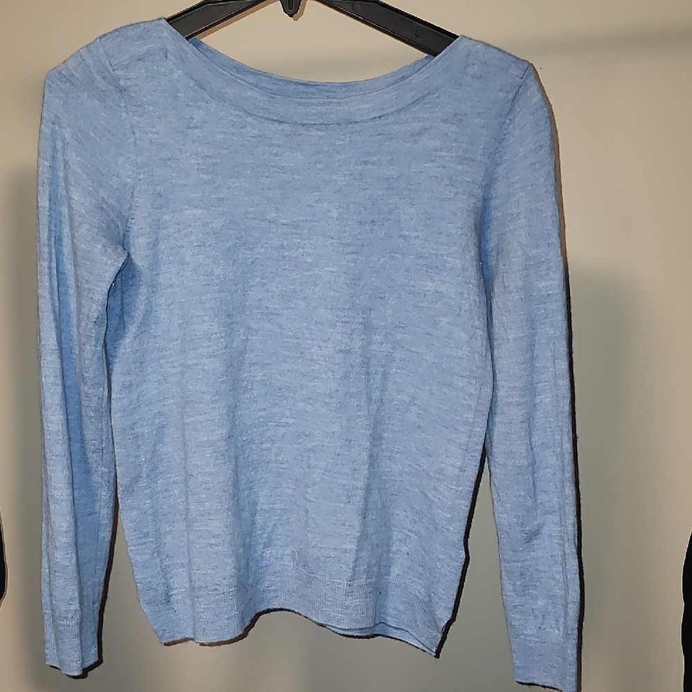 Ellen Tracy Merino Wool Sweater Size M Blue Lightweight Crew Neck Top